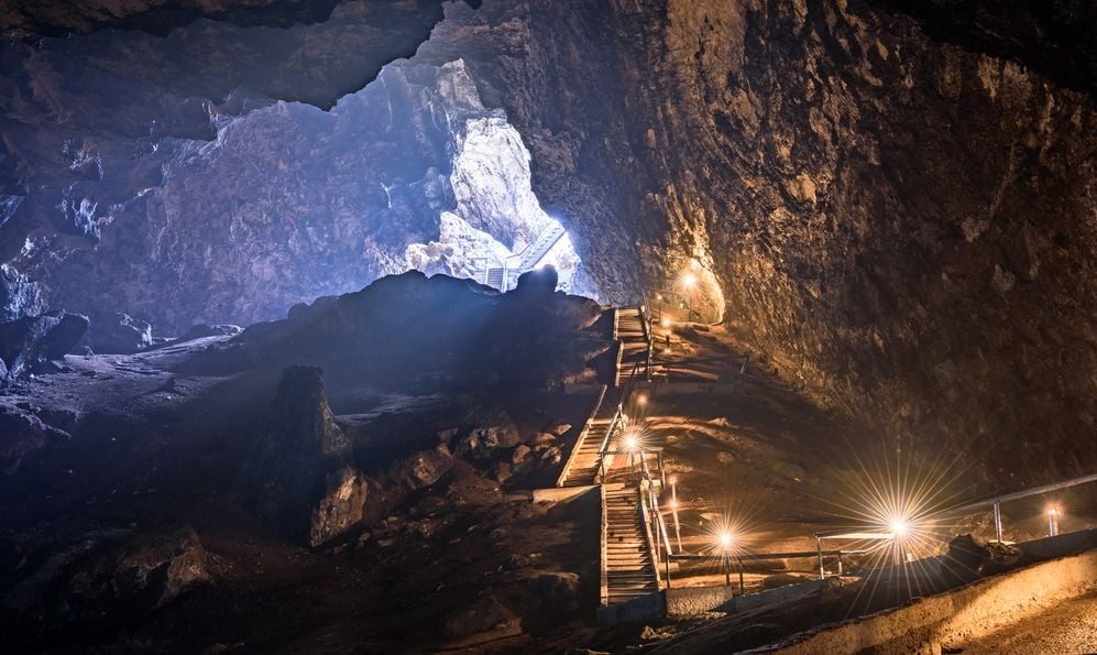 Kow-Ata Underground Lake (Ahal region)